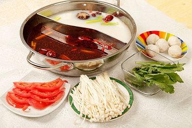 《帝国时代4》一整局比赛演示：法国 vs 中国